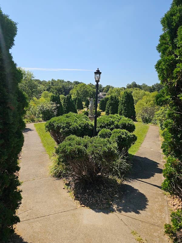 Southwood Heights Garden Park - Image 1