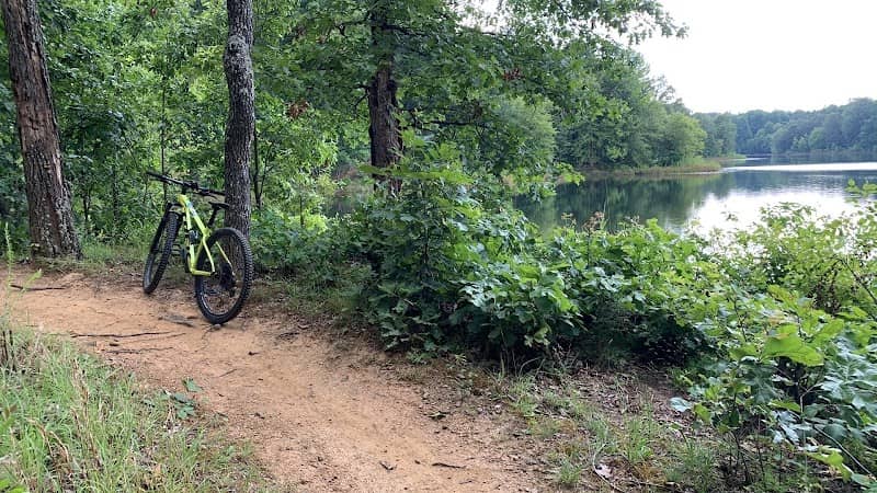 Grapevine Lake Mountain Bike Trails - Image 2