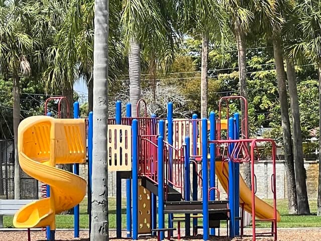 Shirley Small Park - Image 1
