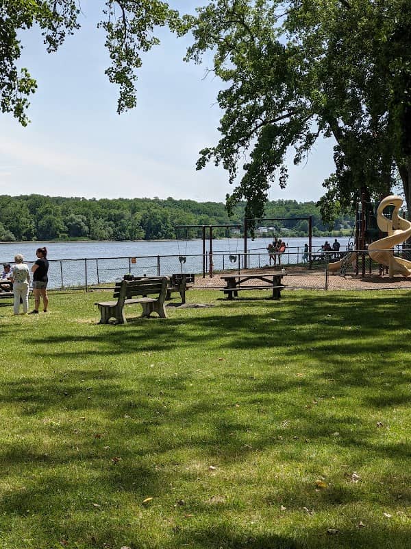 Henry Hudson Park - Image 2