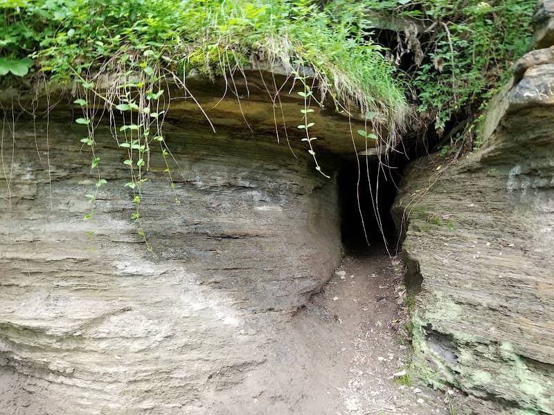 Wetzels Cave - Image 1