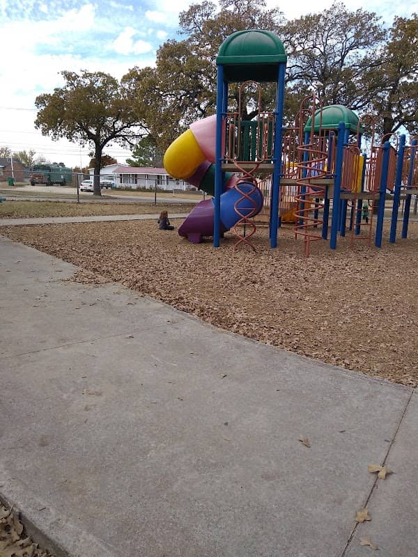 Pelham Park - Image 1