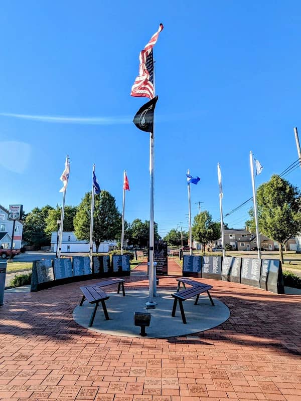 St. Johns Rotary Park - Image 2