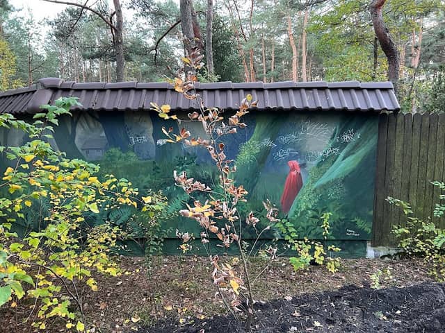 Mural "Czerwony Kapturek" - Image 1
