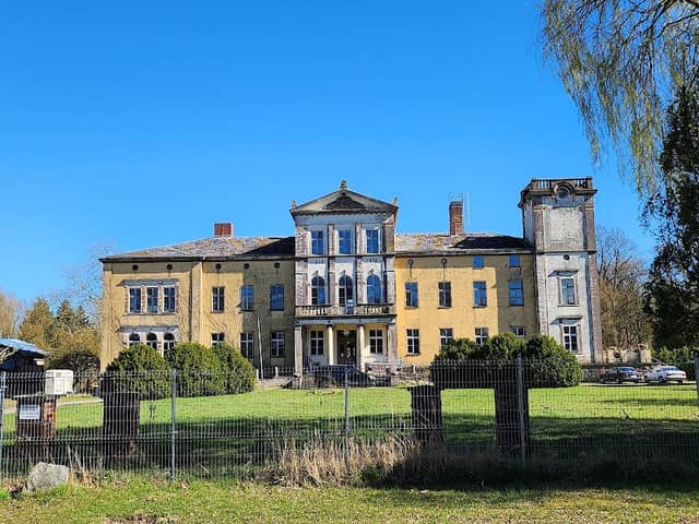 Schloss Gültz - Image 1