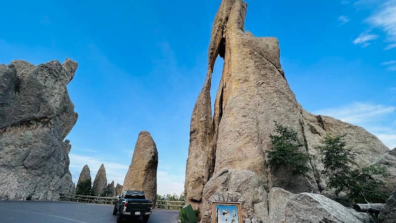 Needles Eye Tunnel - Image 1