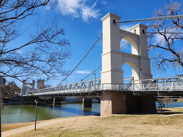 Waco Suspension Bridge - Image 3