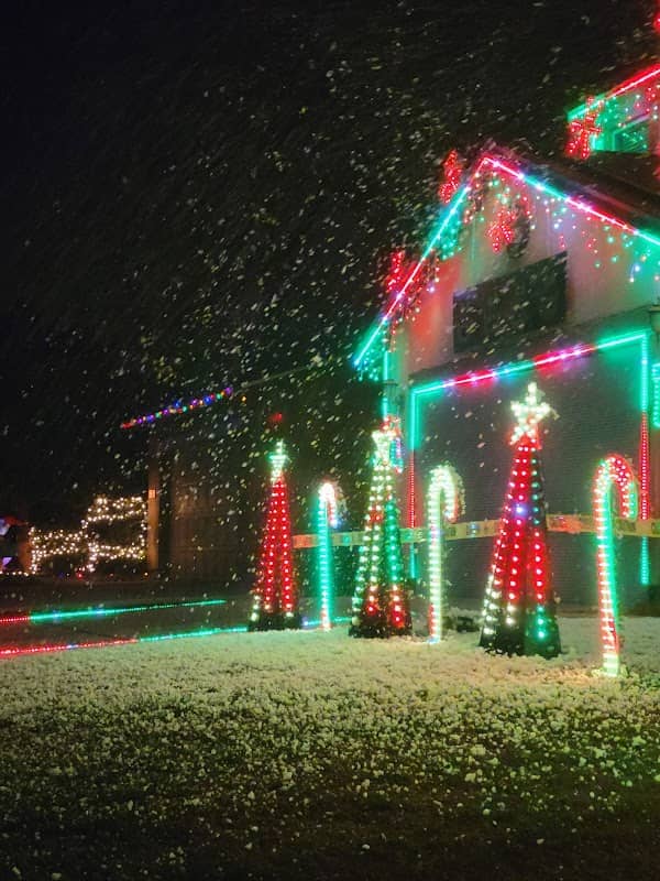 Pixel Perfect Light Show - Image 1