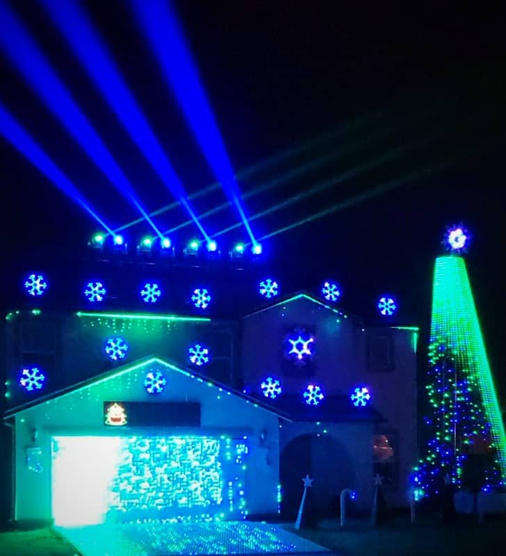 Pixel Perfect Light Show - Image 2