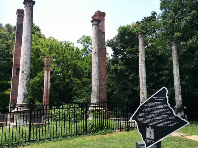 Tanglewood Mansion - Image 2