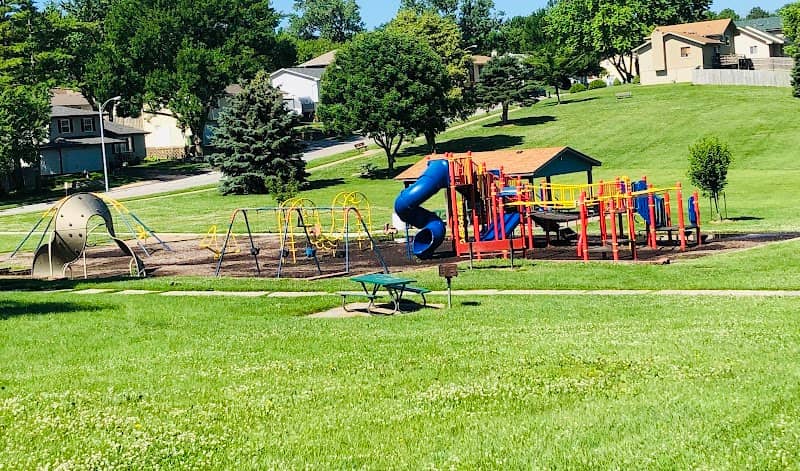 Golden Hills Park - Image 1