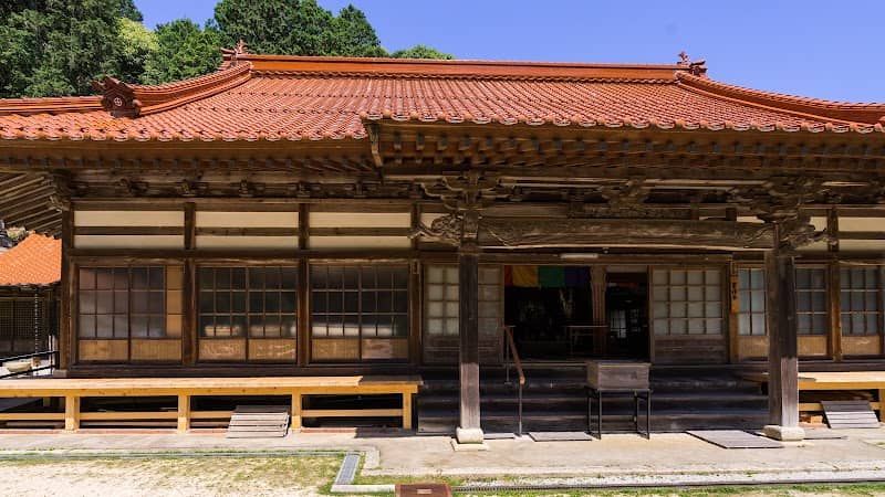 Zuishoan Temple - Image 1
