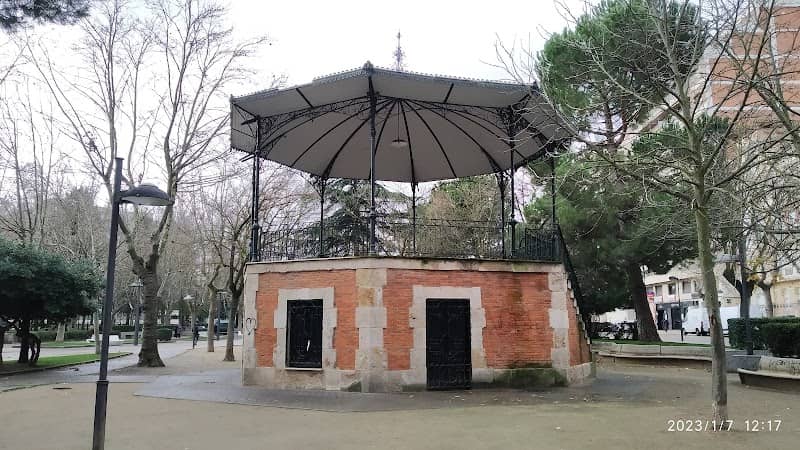 Templete - Image 2