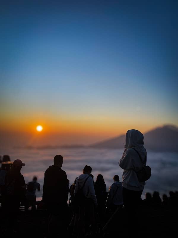 Mount batur sunrise trekking & private jeep tour - Image 2