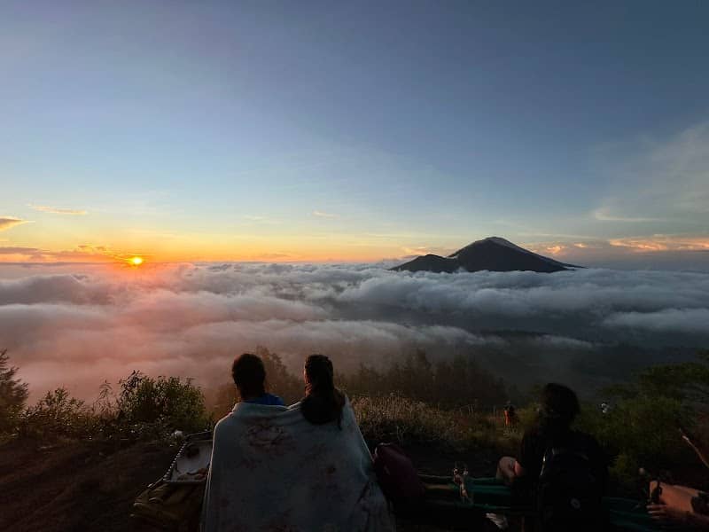Mount batur sunrise trekking & private jeep tour - Image 3
