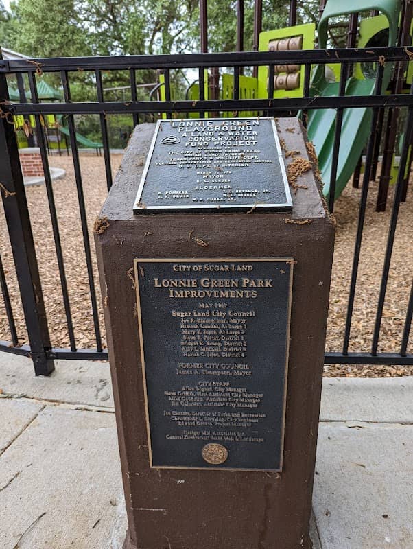Lonnie Green Park - Image 3