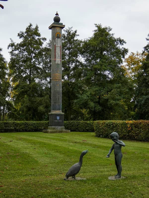 Ehrenmal Oberursel - Image 1