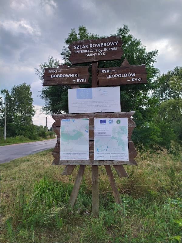 Information board - Image 1