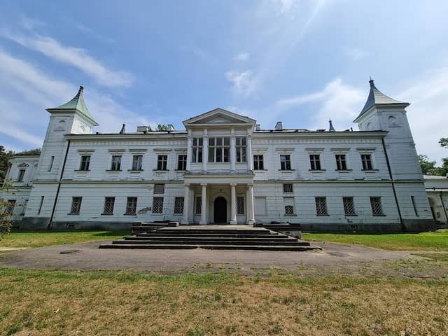 Pałac w Falentach - Image 1