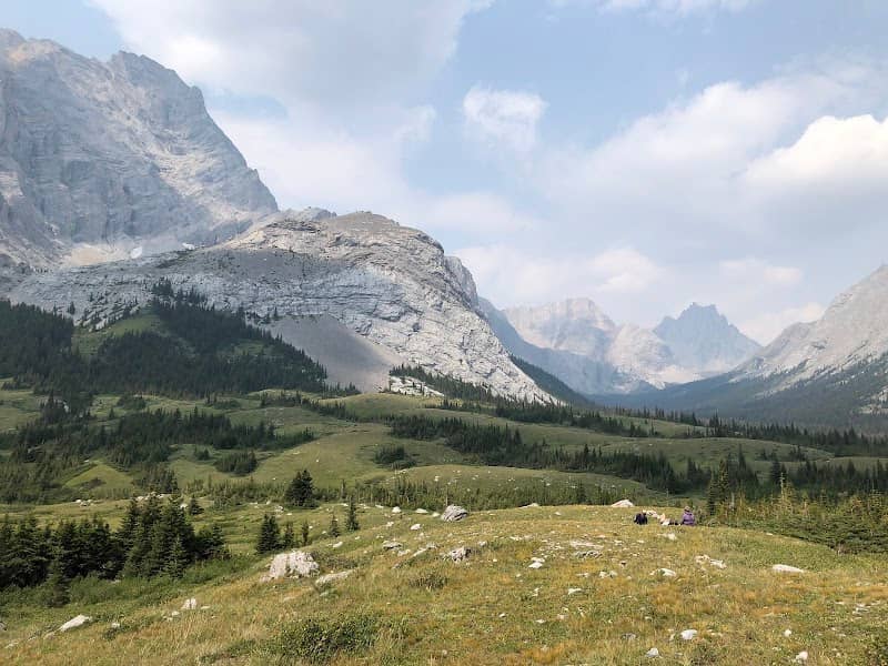 Rae Lake Trail - Image 1