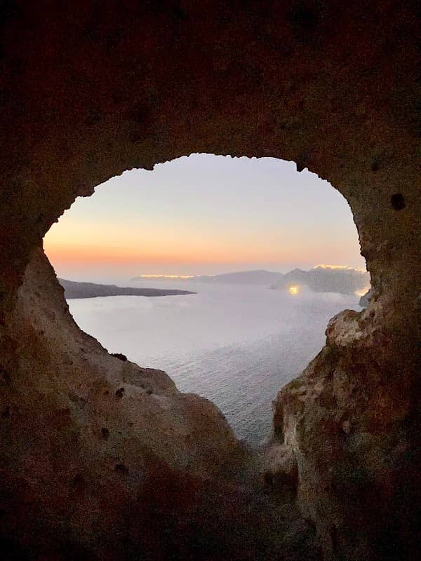 Heart of Santorini - Image 1