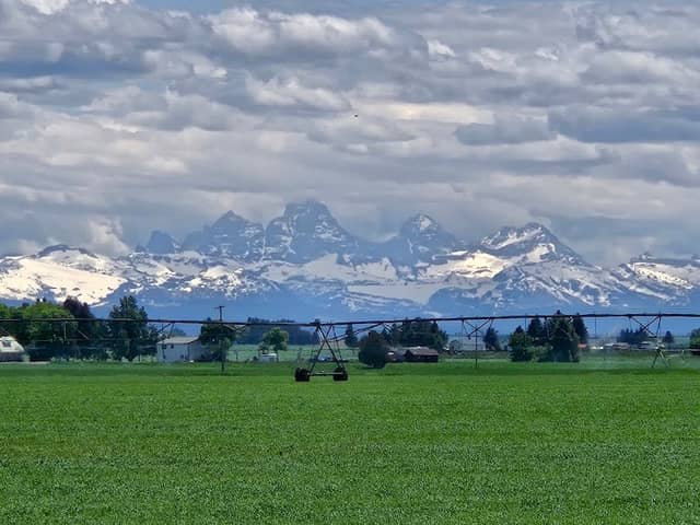 The Three Tetons Historical Marker - Image 2