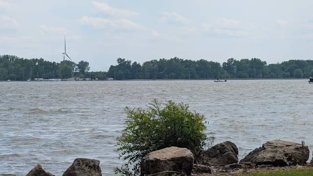 Indian Lake State Park: Moundwood Marina and Picnic Area - Image 2