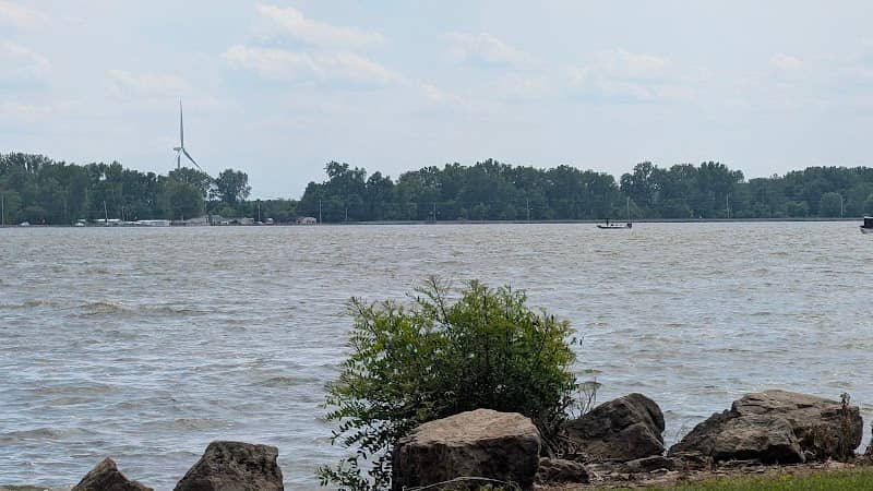 Indian Lake State Park: Moundwood Marina and Picnic Area - Image 2