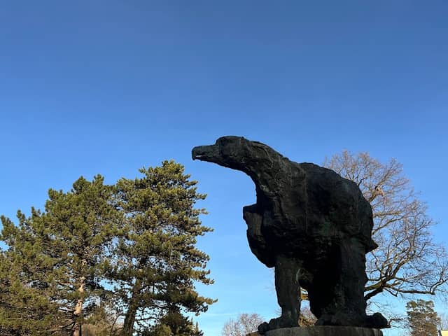Adlerstatue - Image 1