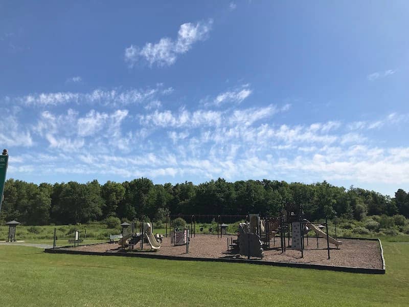 Philadelphia Town Park - Image 2