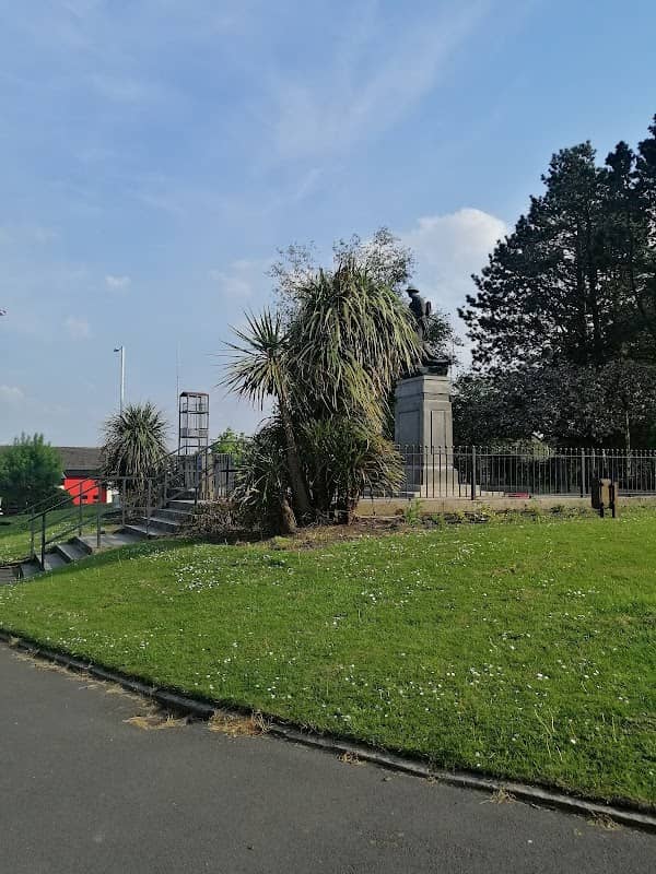 Memorial Gardens - Image 1