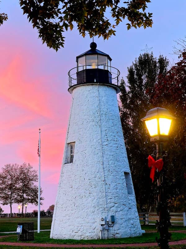 Friends-Concord Point Lighthouse - Image 1