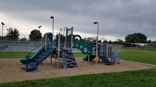 Hollow Park - Image 2