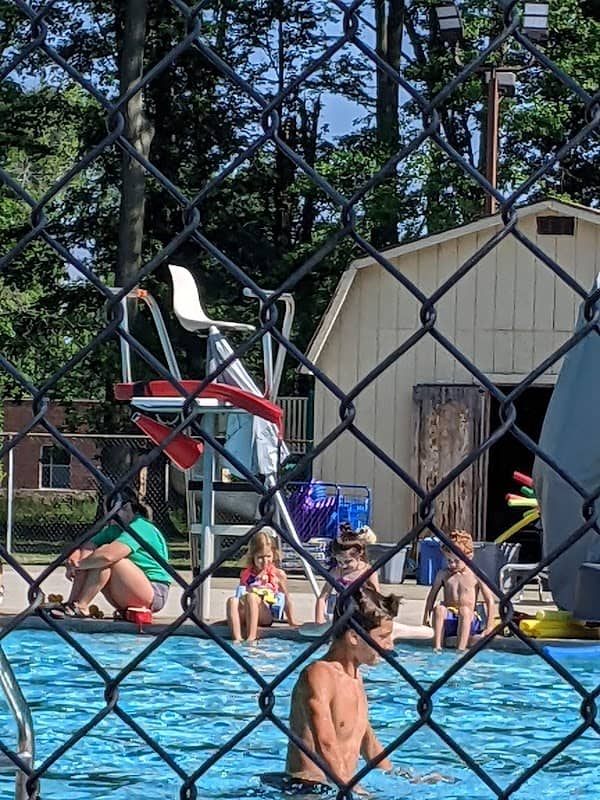 East Pool - Image 1