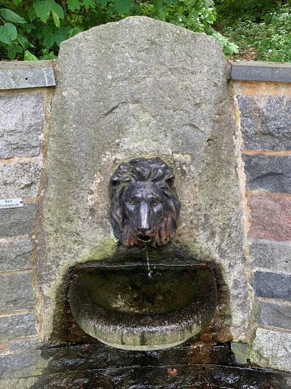 Löwenbrunnen - Image 1