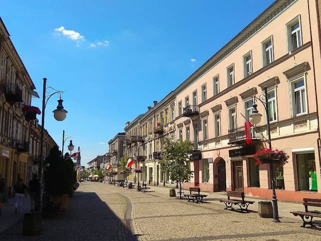 Deptak na ulicy Stefana Żeromskiego - Image 2