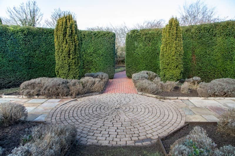 Harlow Holocaust Memorial Garden - Image 2