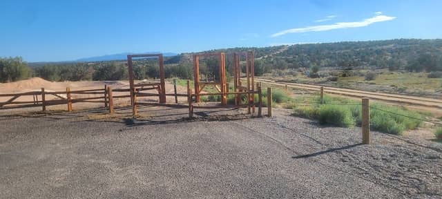 East Glade Trailhead - Image 1