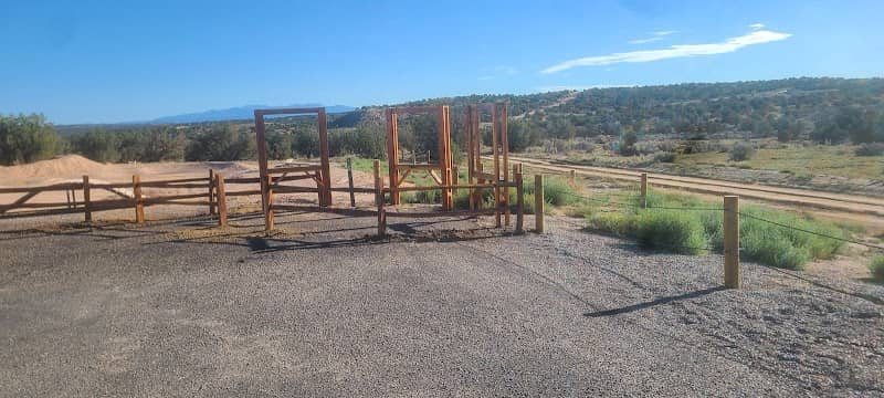 East Glade Trailhead - Image 1
