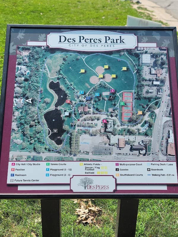 Des Peres Park - Image 1