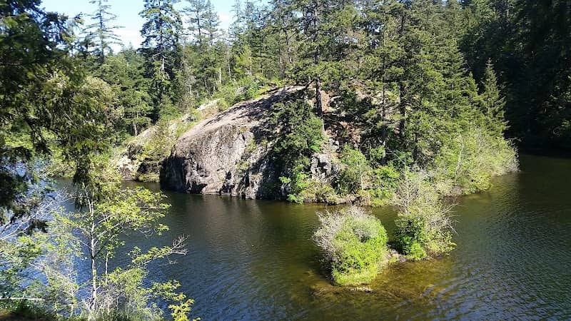 Cullen Island - Image 1