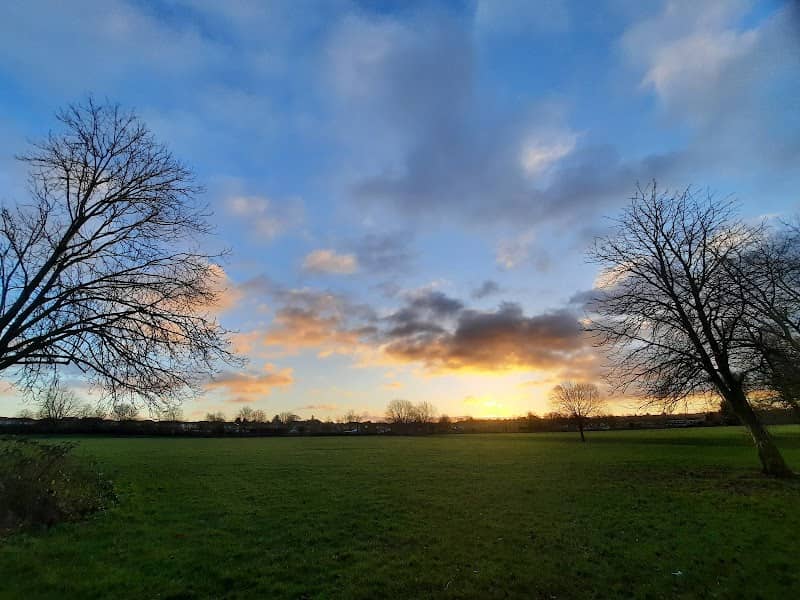 Manor Park - Image 2