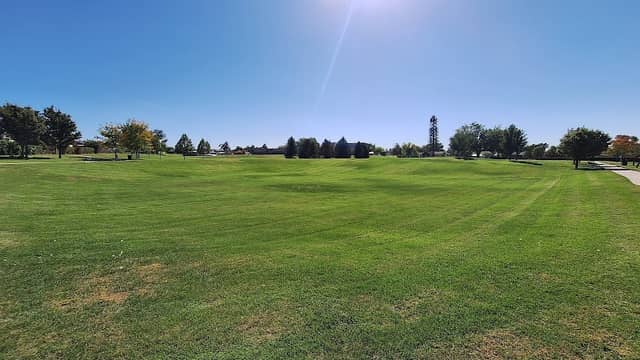 George Van-Leewen Park - Image 2