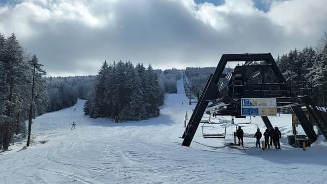 Flying Eagle Lift - Image 1