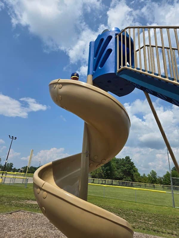 Lund Park - Image 1