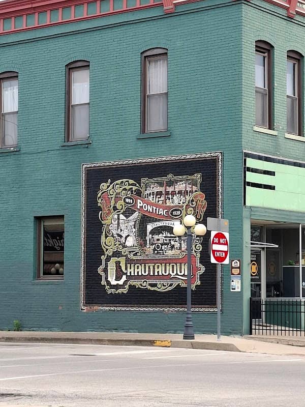 Wall paint - Image 1