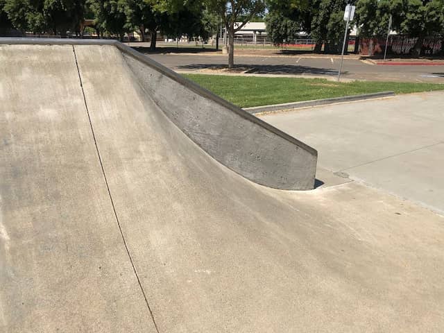 Dixon Skate Park - Image 1
