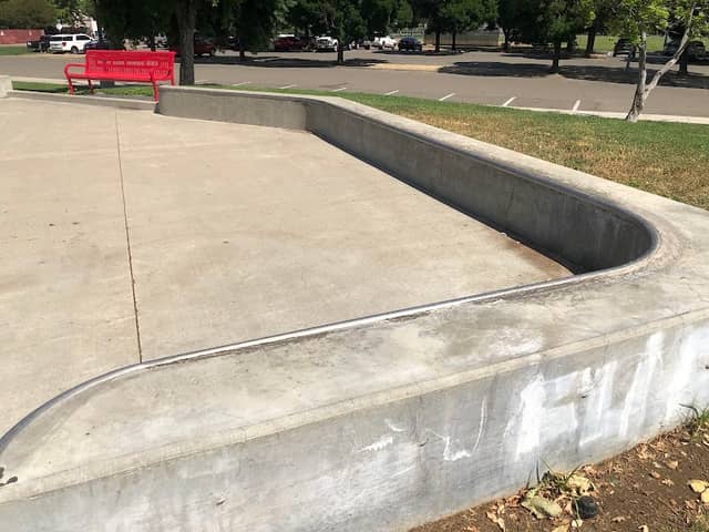 Dixon Skate Park - Image 2