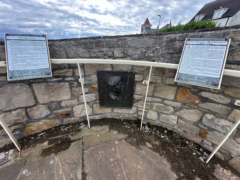 Ramsay MacDonald Viewpoint - Image 2