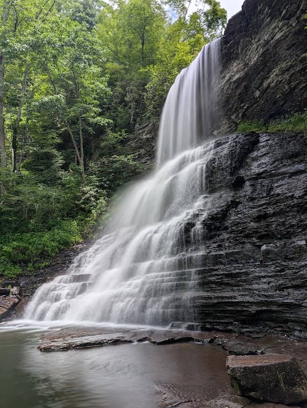 Cascade Falls Trailhead - Image 3